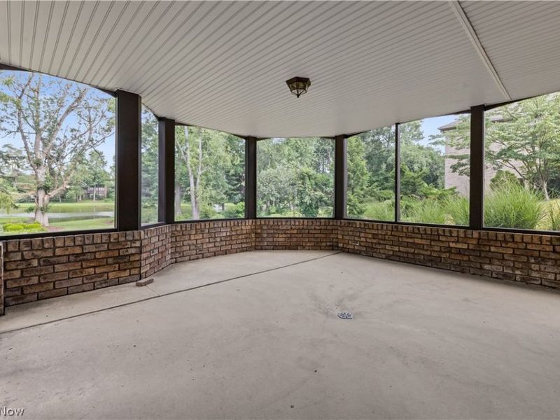 4056 Glenmoor Road NW, Canton, OH 44718 Photo 17