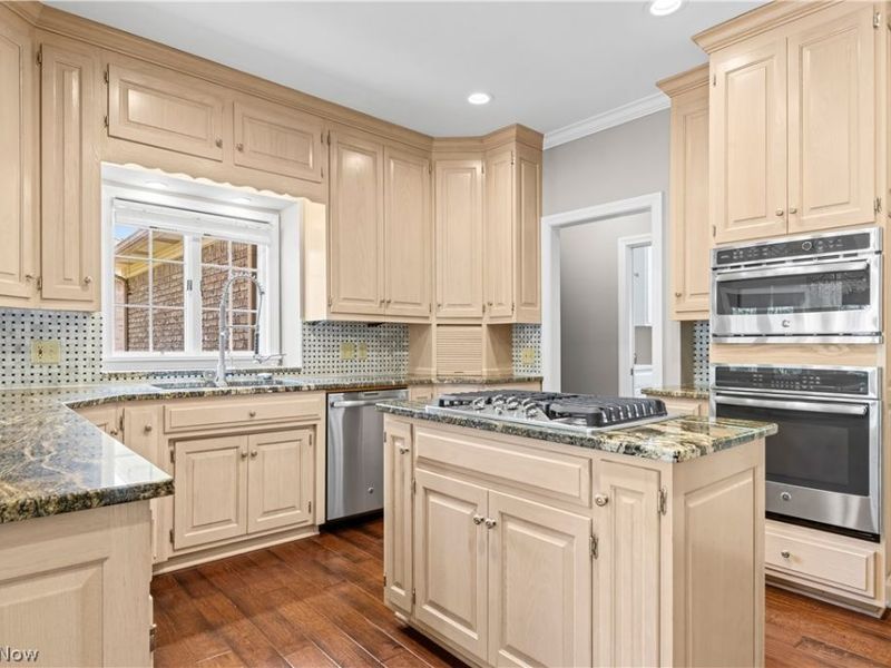 4056 Glenmoor Road NW, Canton, OH 44718 Photo 40
