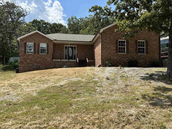 37 Valley Forge Drive, Mountain Home, AR 72653