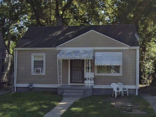 14382 Dolphin Street, Detroit, MI 48223