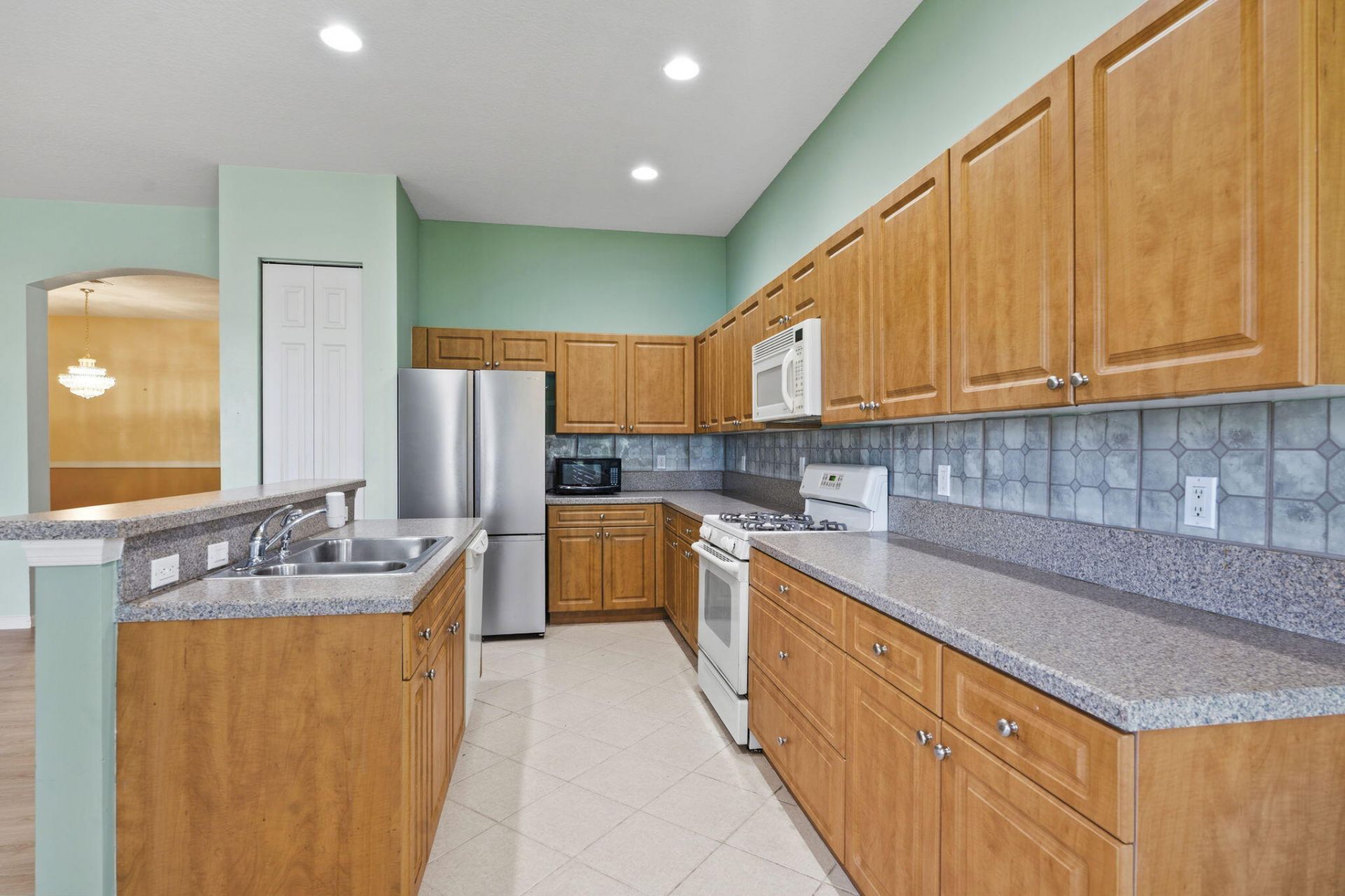 163 NW Pleasant Grove Way, Port Saint Lucie, FL 34986 Photo