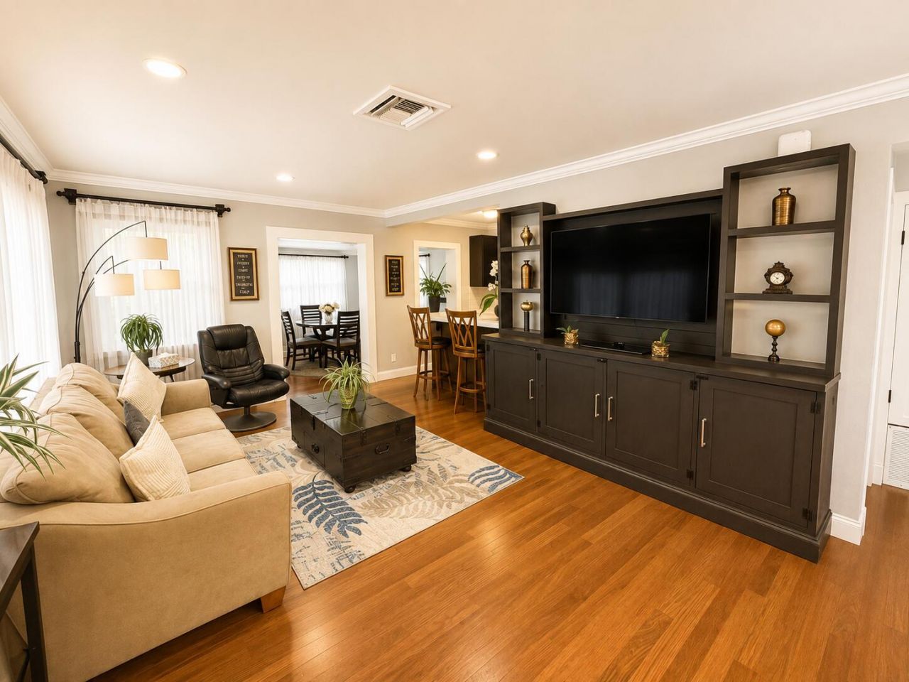1600 NW 4th Avenue, Fort Lauderdale, FL 33311 Photo