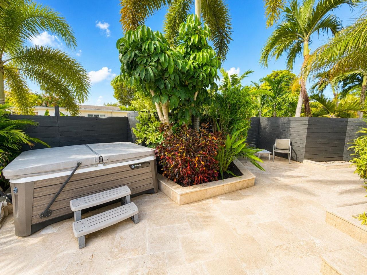 1600 NW 4th Avenue, Fort Lauderdale, FL 33311 Photo