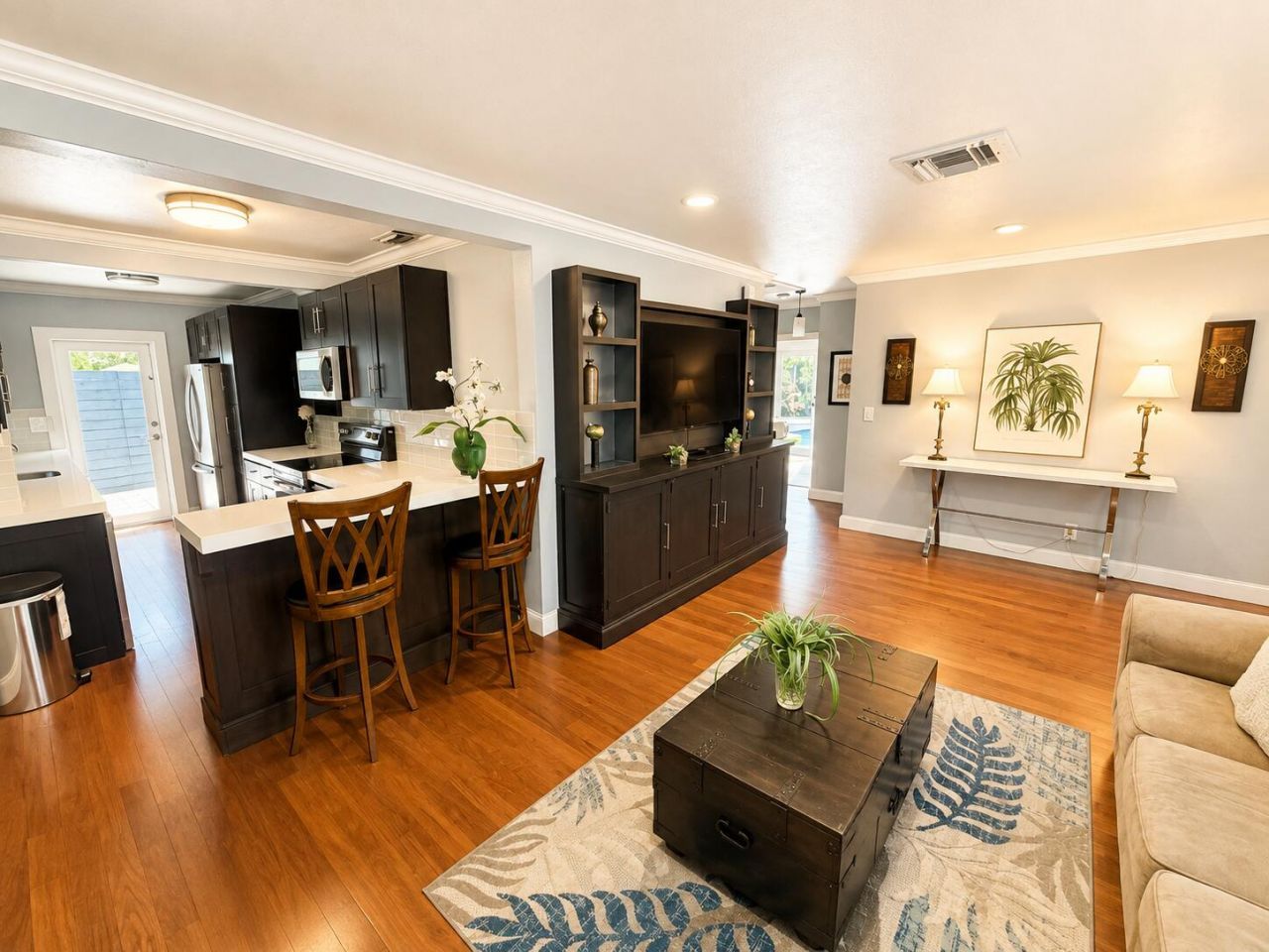 1600 NW 4th Avenue, Fort Lauderdale, FL 33311 Photo
