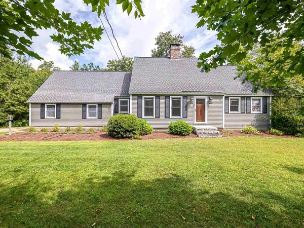 34 Rocky Pond Road, Brookline, NH 03033