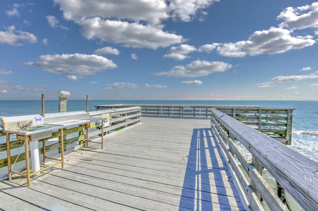 1300 Ocean Boulevard Photo 23