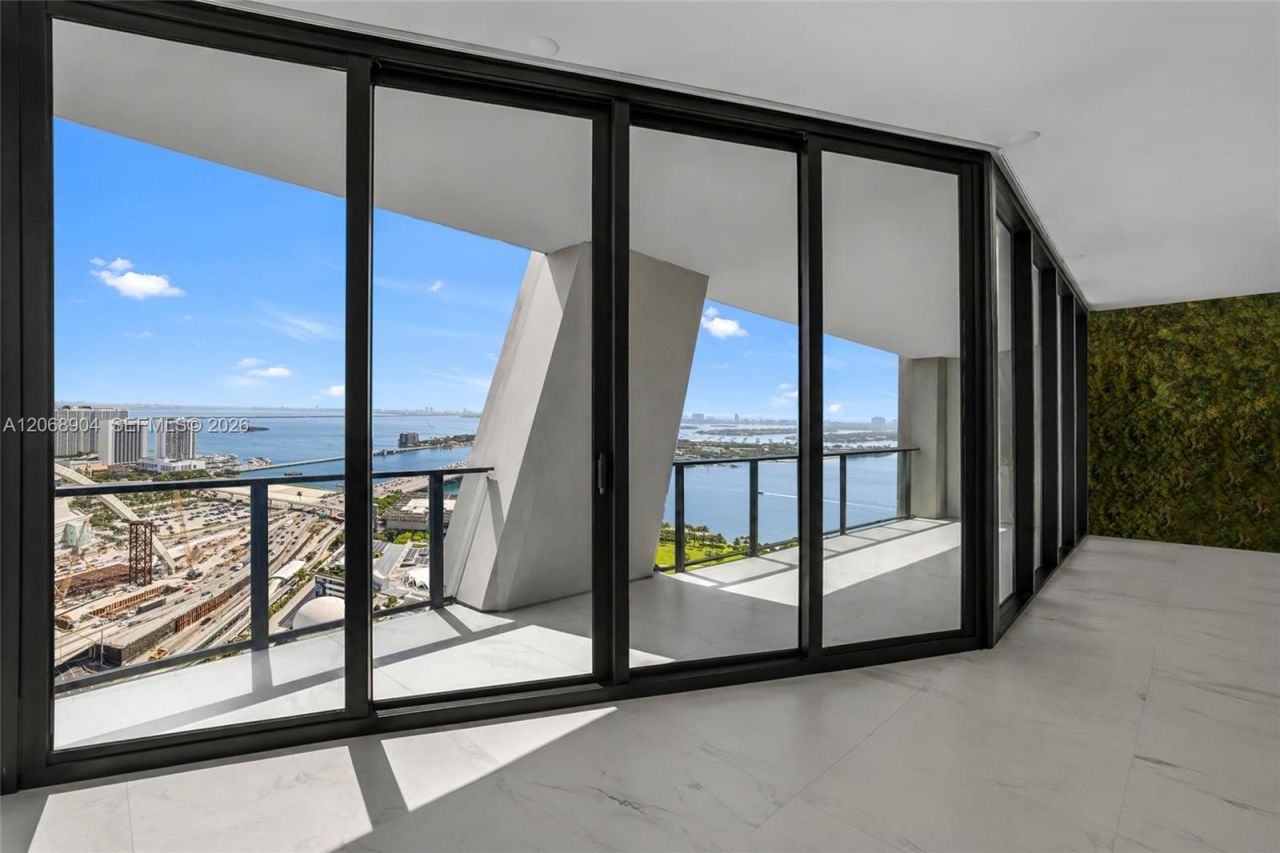 1000 Biscayne Blvd , Unit 3901, Miami, FL 33132 Photo