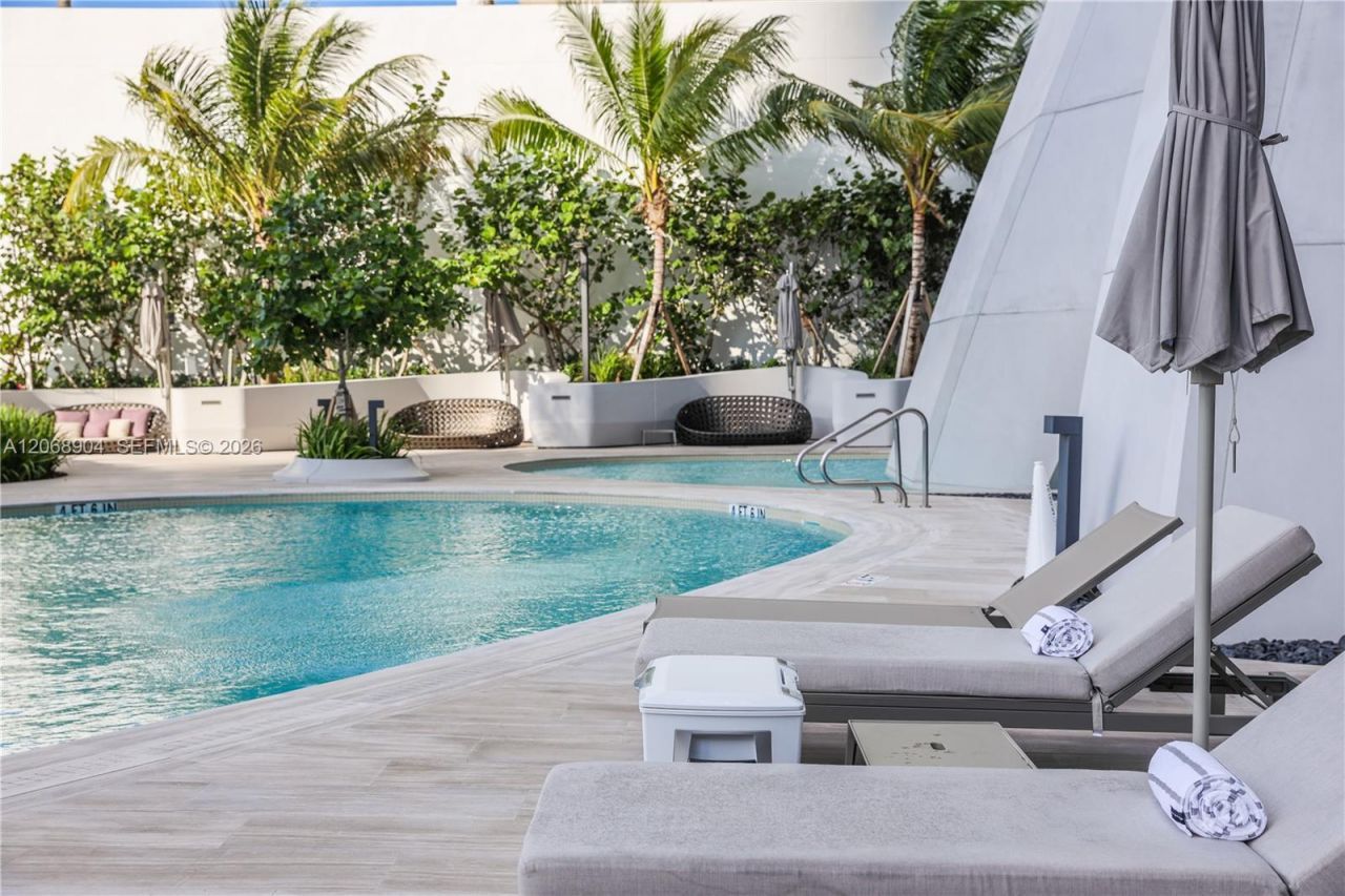 1000 Biscayne Blvd , Unit 3901, Miami, FL 33132 Photo