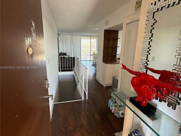 9220 Fontainebleau Blvd , Unit 508, Miami, FL 33172