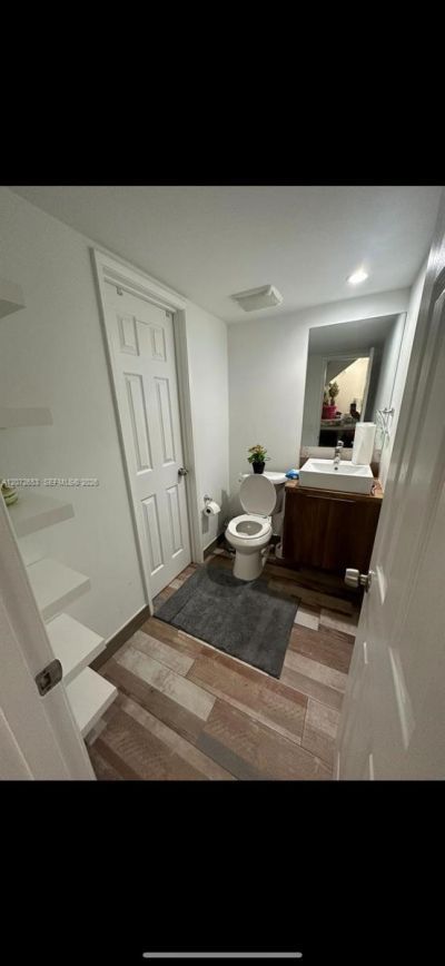 9220 Fontainebleau Blvd , Unit 508, Miami, FL 33172 Photo