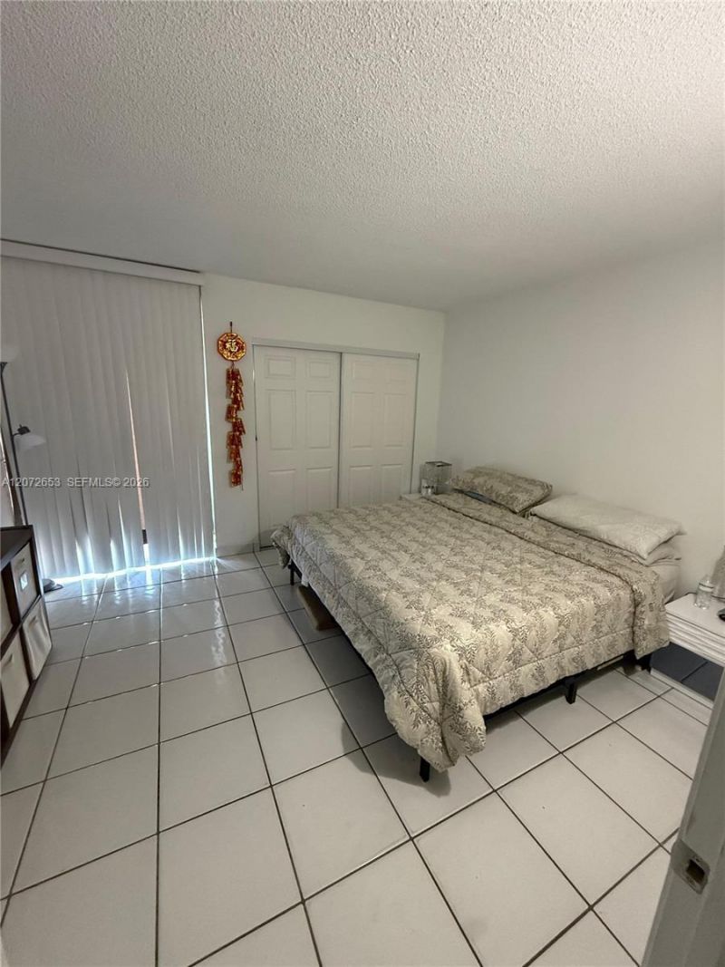 9220 Fontainebleau Blvd , Unit 508, Miami, FL 33172 Photo