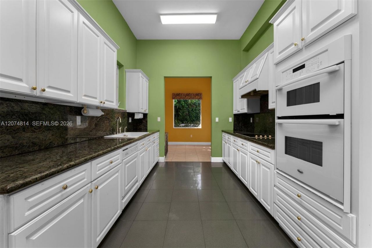 501 Bay Lane , Key Biscayne, FL 33149 Photo