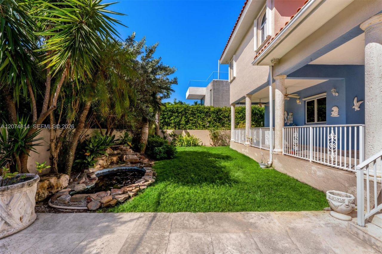 501 Bay Lane , Key Biscayne, FL 33149 Photo