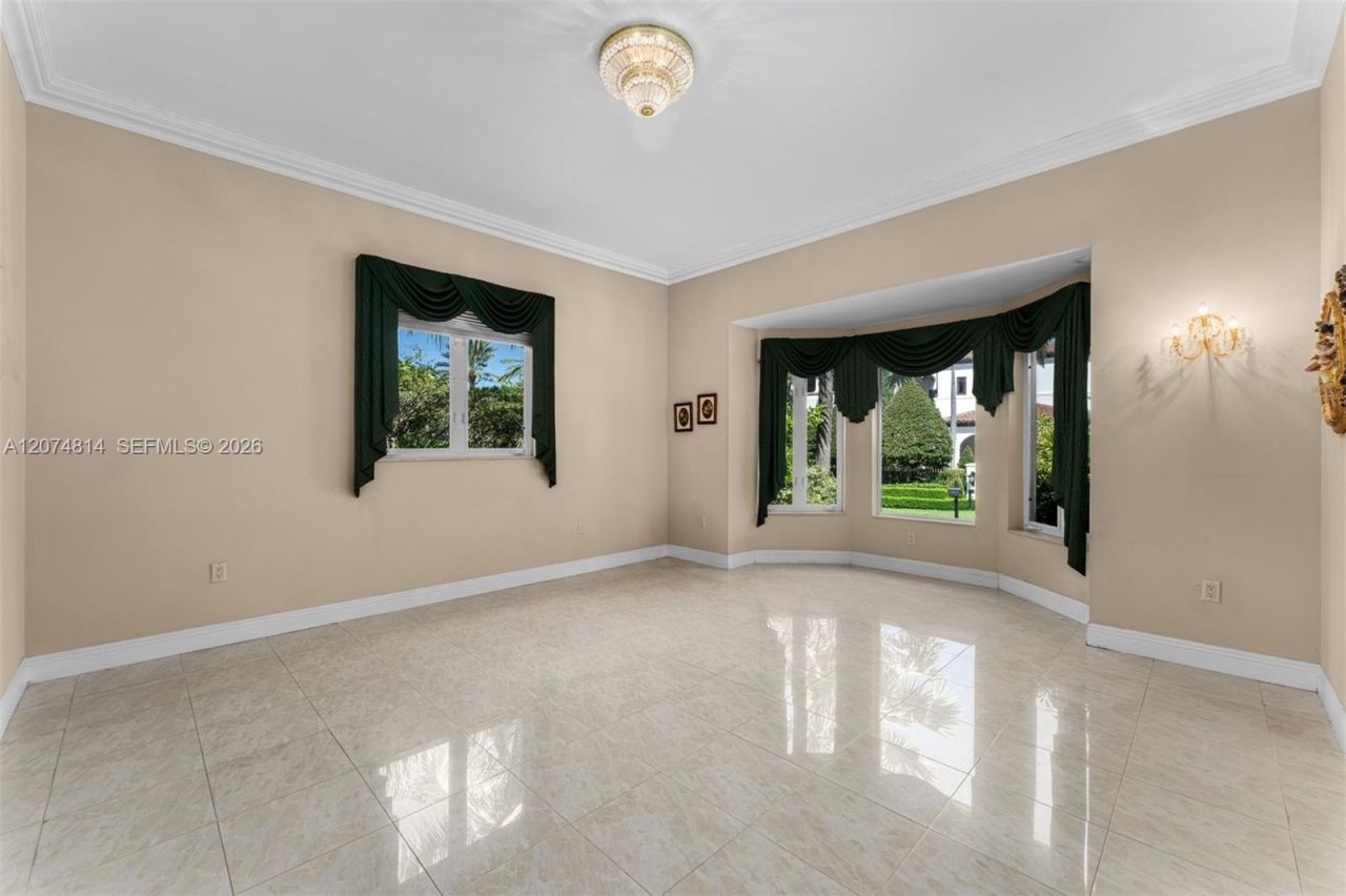 501 Bay Lane , Key Biscayne, FL 33149 Photo