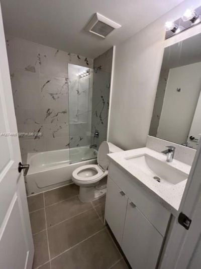 2511 Pierce St, Unit 4, Hollywood, FL 33020 Photo