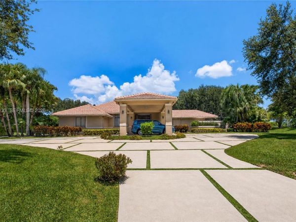 2725 Hunter Rd, Weston, FL 33331