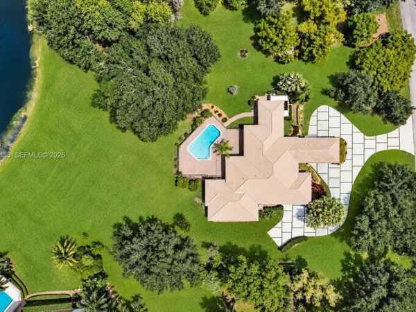 2725 Hunter Rd, Weston, FL 33331