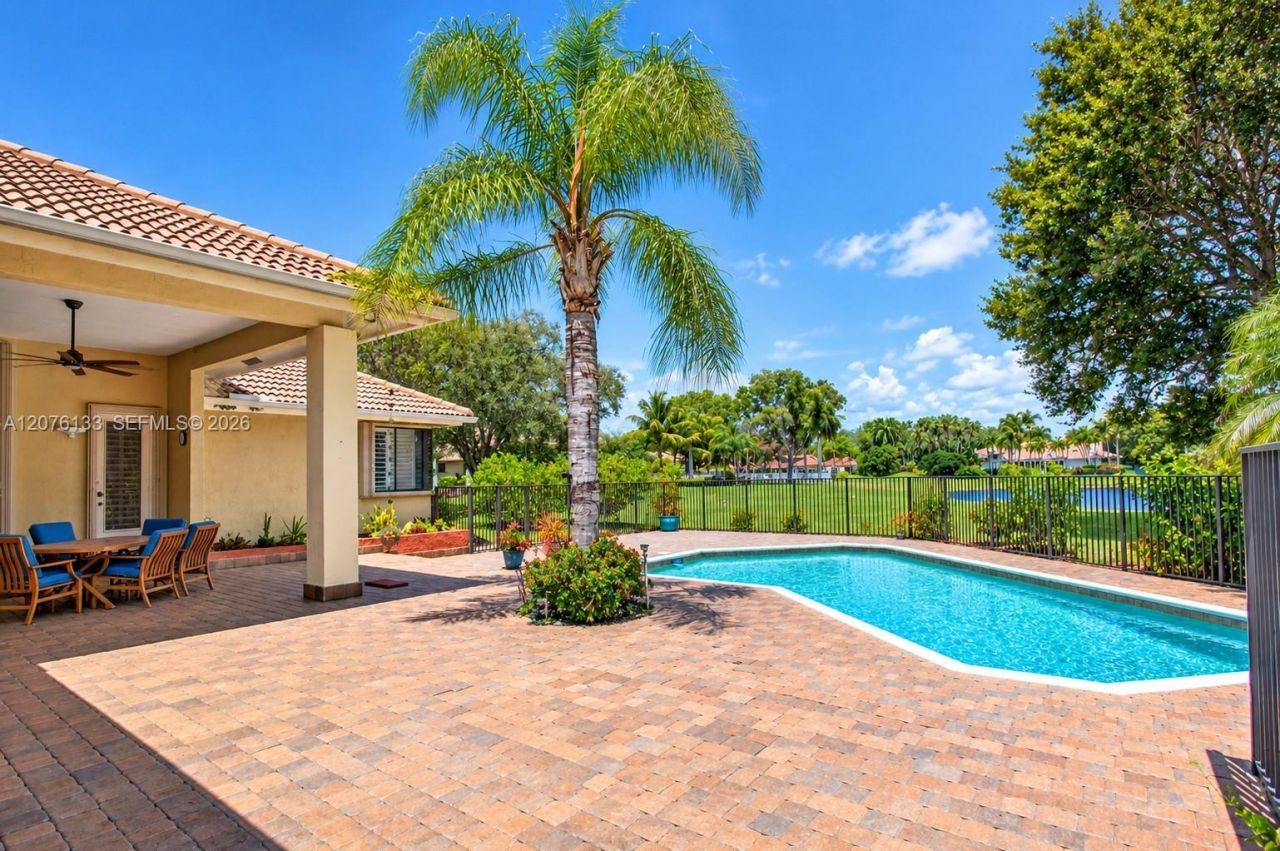 2725 Hunter Rd, Weston, FL 33331 Photo