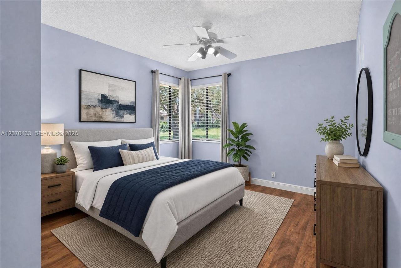 2725 Hunter Rd, Weston, FL 33331 Photo