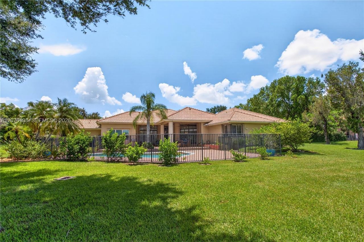 2725 Hunter Rd, Weston, FL 33331 Photo
