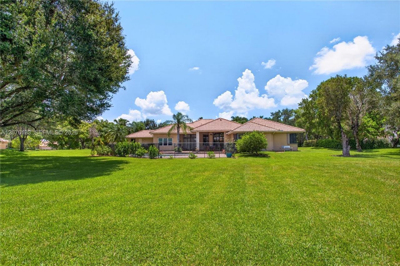2725 Hunter Rd, Weston, FL 33331 Photo