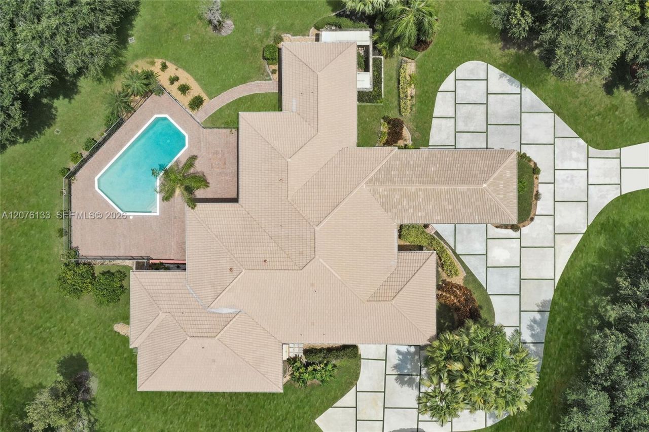 2725 Hunter Rd, Weston, FL 33331 Photo
