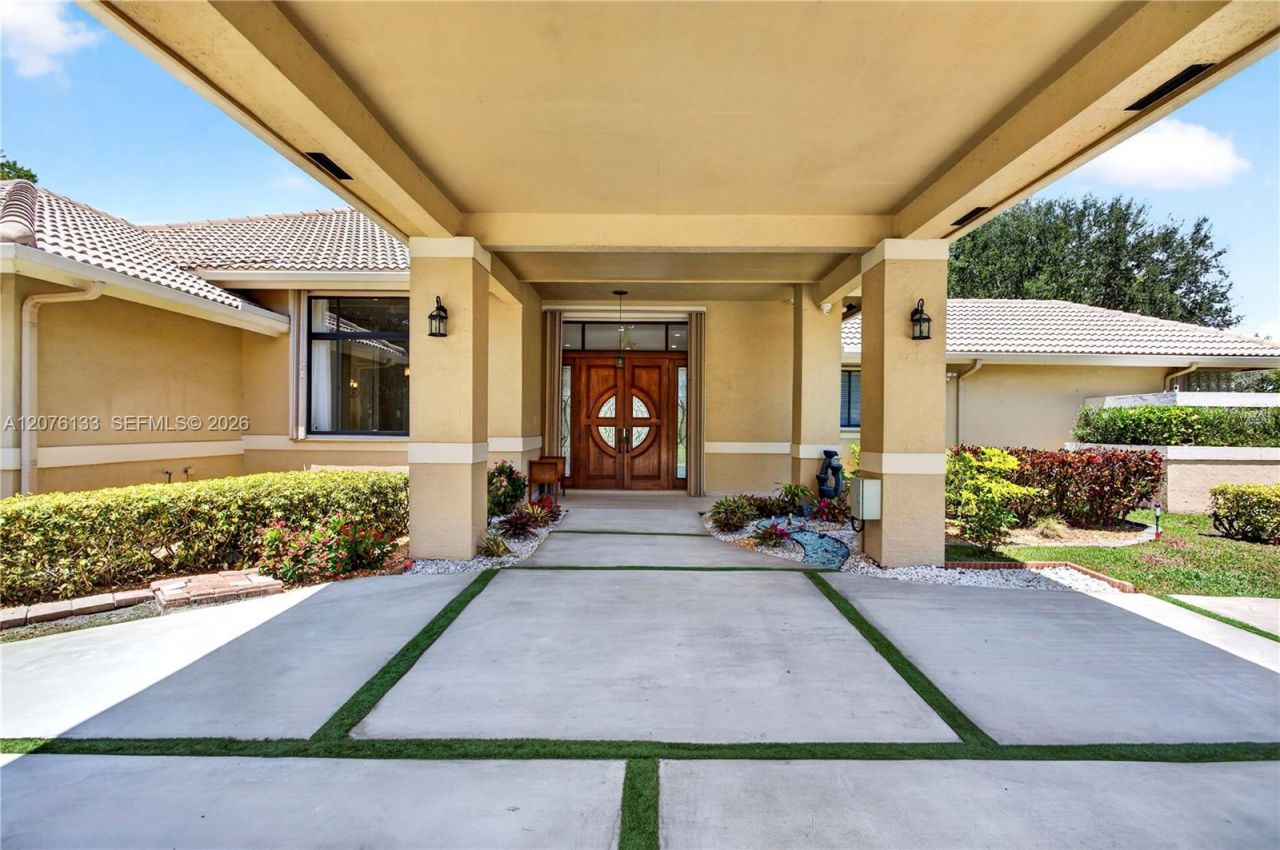 2725 Hunter Rd, Weston, FL 33331 Photo