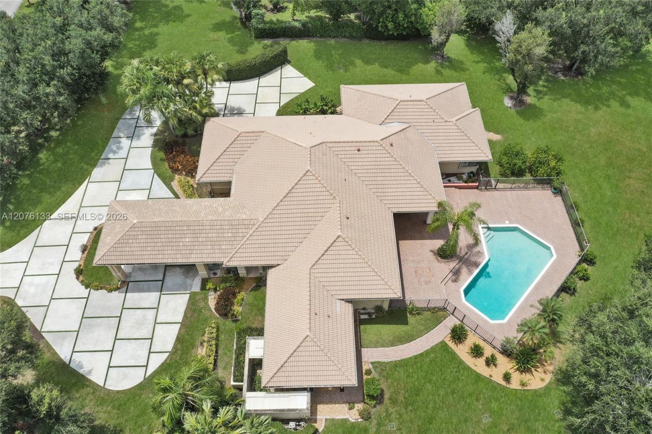 2725 Hunter Rd, Weston, FL 33331 Photo