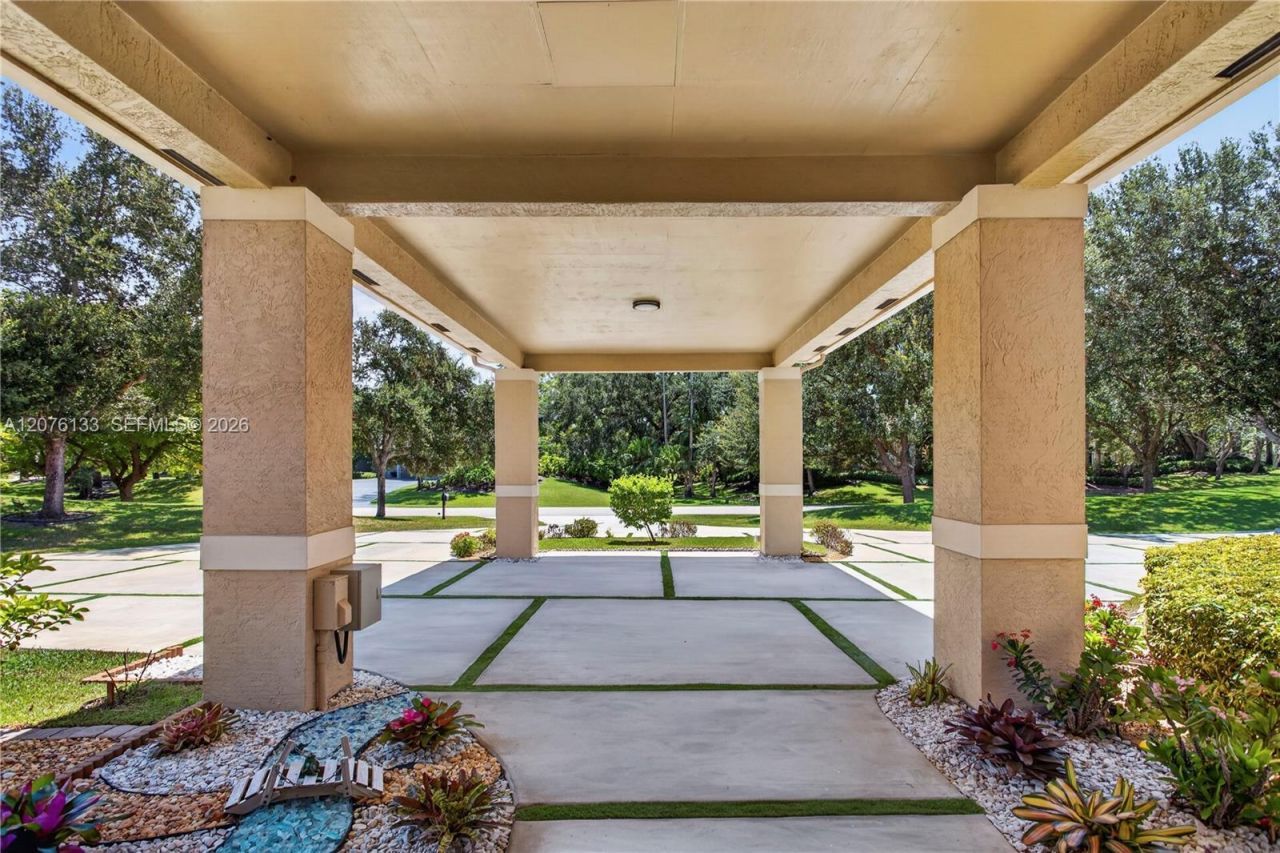 2725 Hunter Rd, Weston, FL 33331 Photo