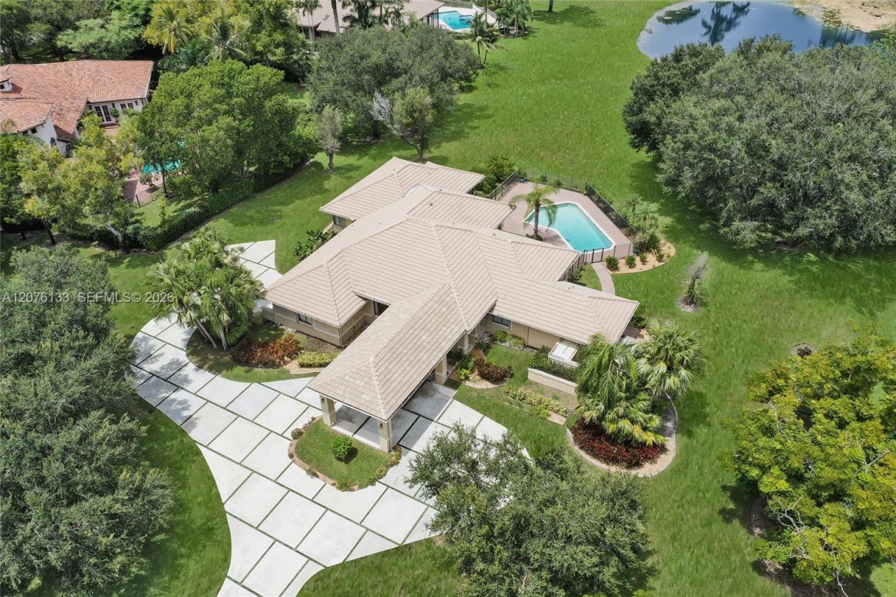 2725 Hunter Rd, Weston, FL 33331 Photo