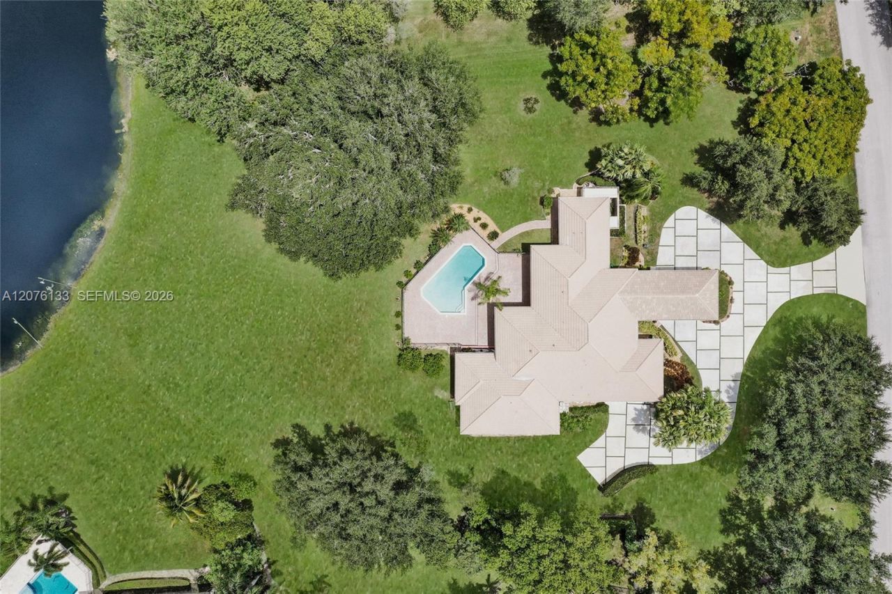 2725 Hunter Rd, Weston, FL 33331 Photo