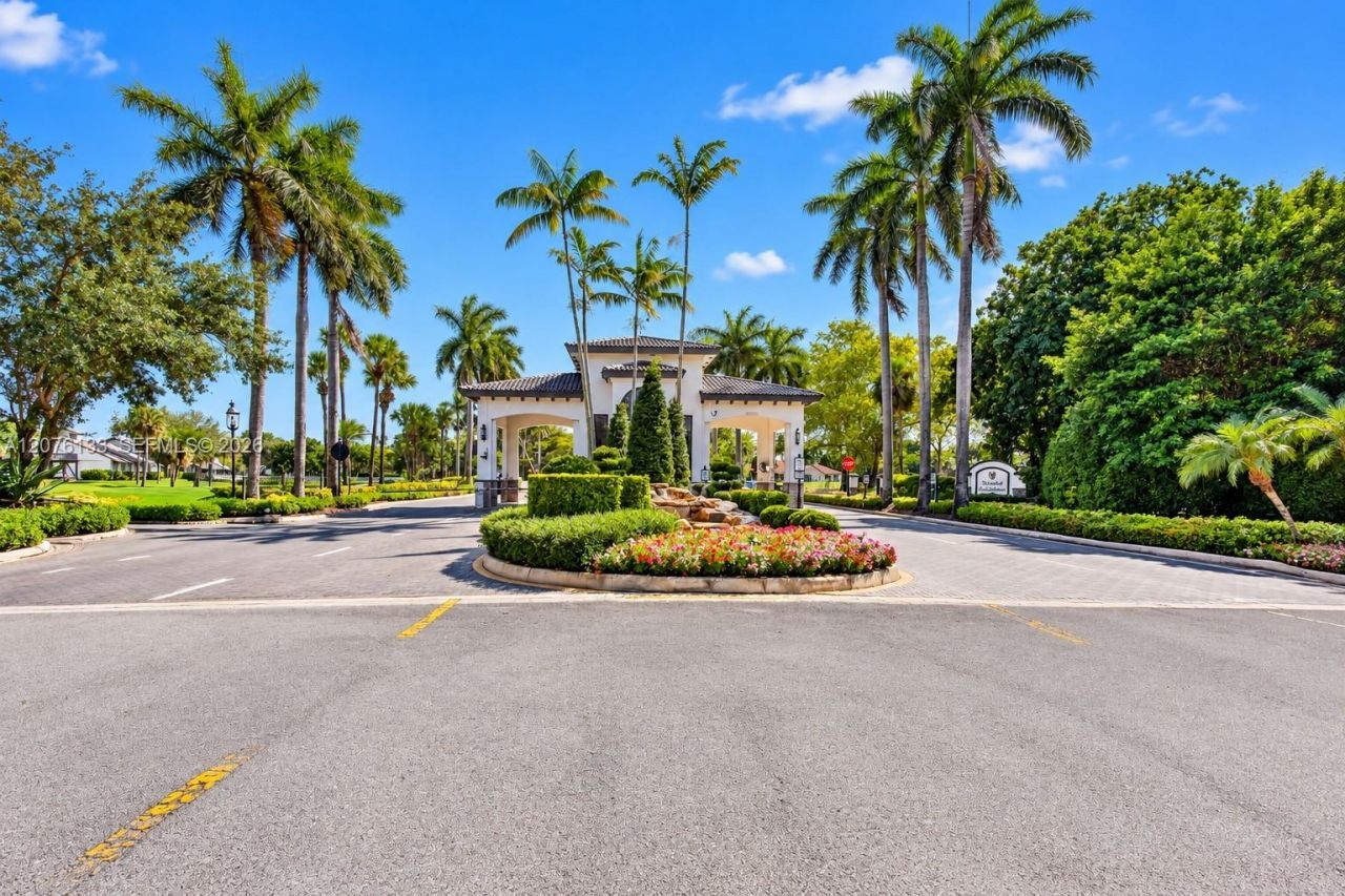 2725 Hunter Rd, Weston, FL 33331 Photo