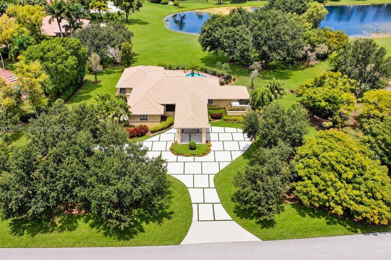 2725 Hunter Rd, Weston, FL 33331 Photo