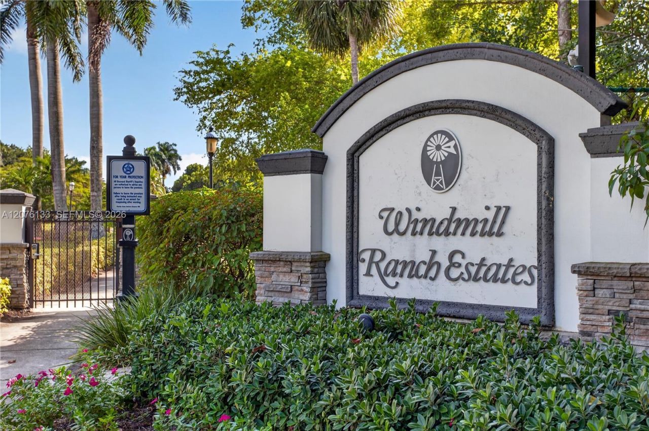 2725 Hunter Rd, Weston, FL 33331 Photo