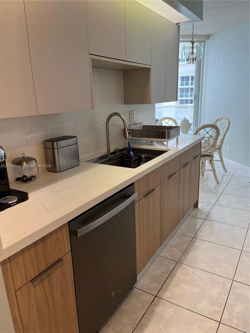16485 Collins Ave , Unit 2538, Sunny Isles Beach, FL 33160 Photo
