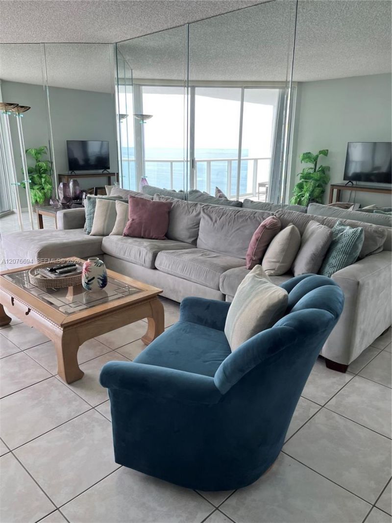 16485 Collins Ave , Unit 2538, Sunny Isles Beach, FL 33160 Photo