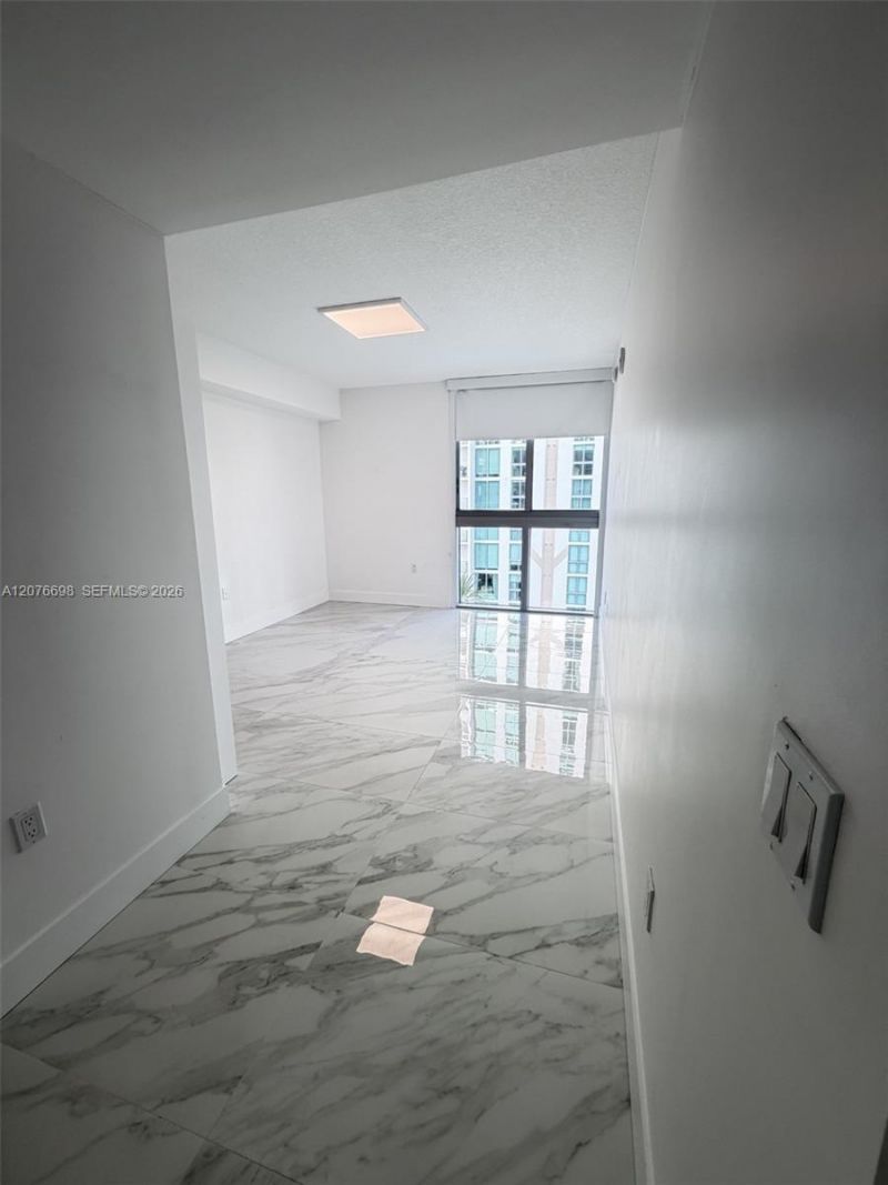 330 Sunny Isles Blvd , Unit 5-1008, Sunny Isles Beach, FL 33160 Photo
