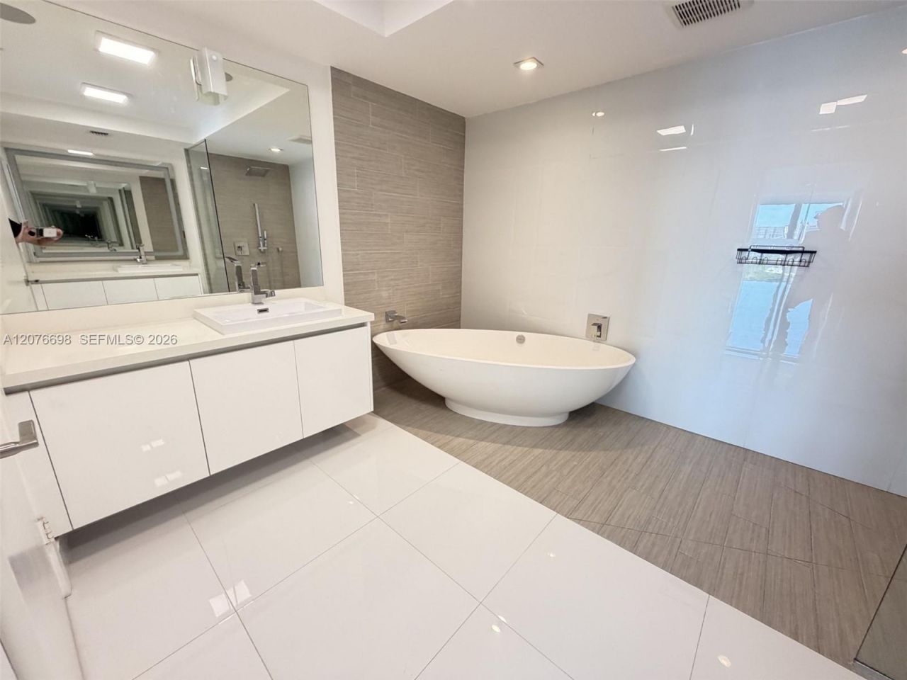 330 Sunny Isles Blvd , Unit 5-1008, Sunny Isles Beach, FL 33160 Photo