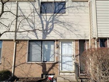 1661 WIMBLEDON, Walled Lake, Mi 48390