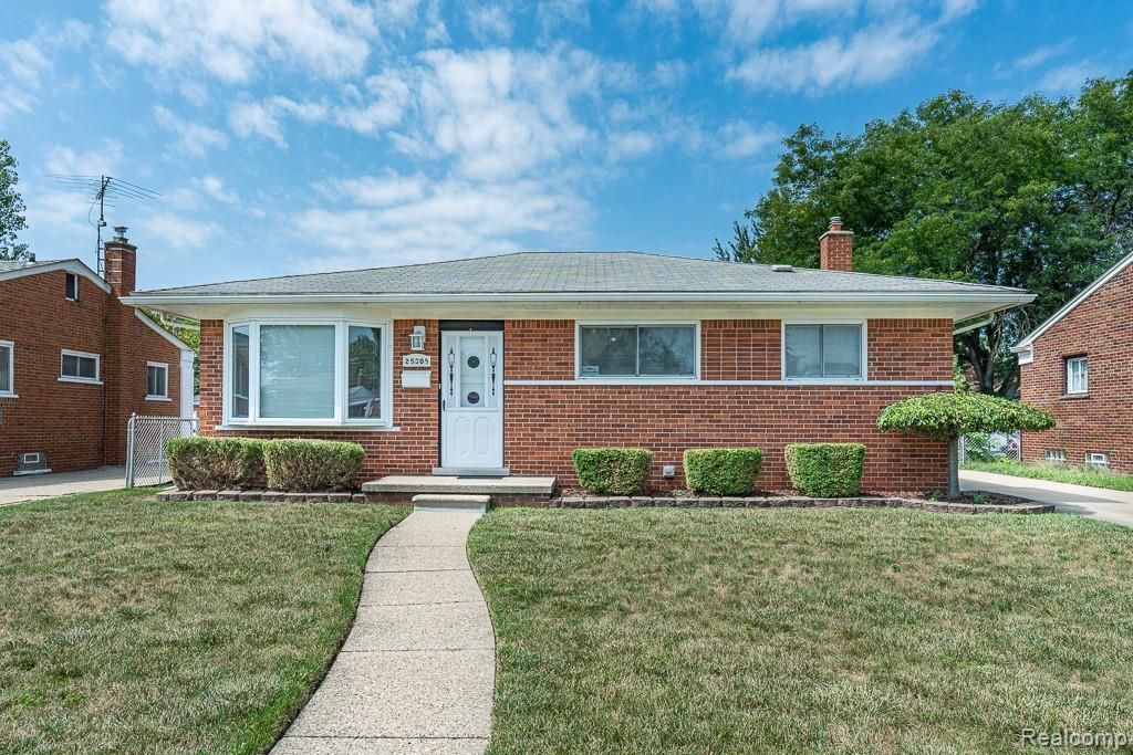 25305 Campbell Avenue, Warren, Mi 48089 Main Photo