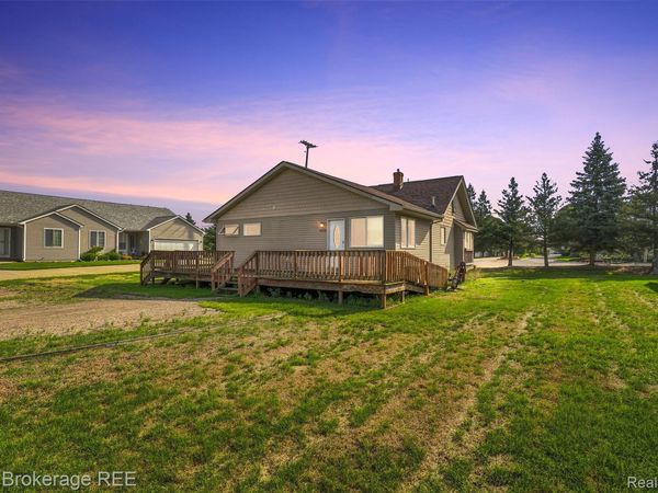 9326 Orchard Court , Richfield Township, Mi 48423