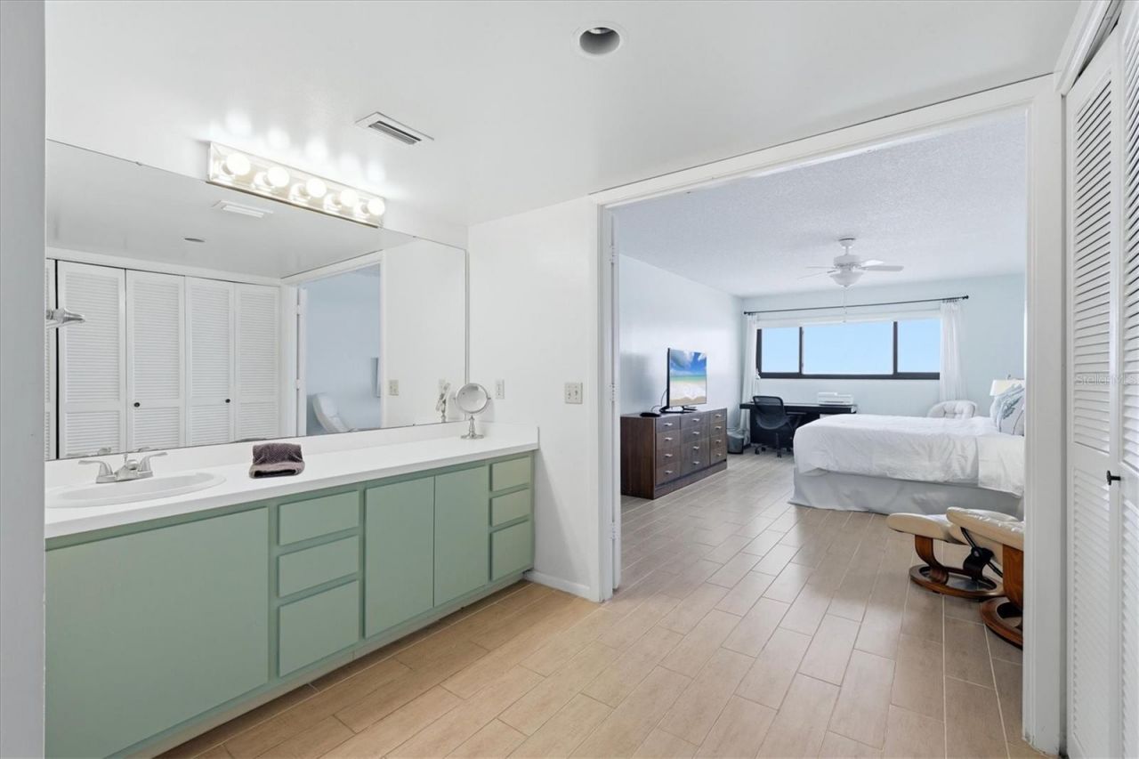 2089 Gulf Of Mexico Drive, Unit G1-302, Longboat Key, FL 34228 Photo