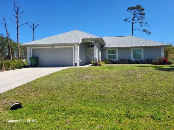 1048 PRIDGEN STREET , PORT CHARLOTTE, FL 33953