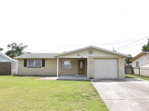 11025 PICKERING LANE, PORT RICHEY, FL 34668