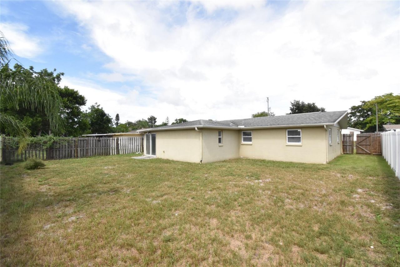 11025 Pickering Lane, Port Richey, FL 34668 Photo