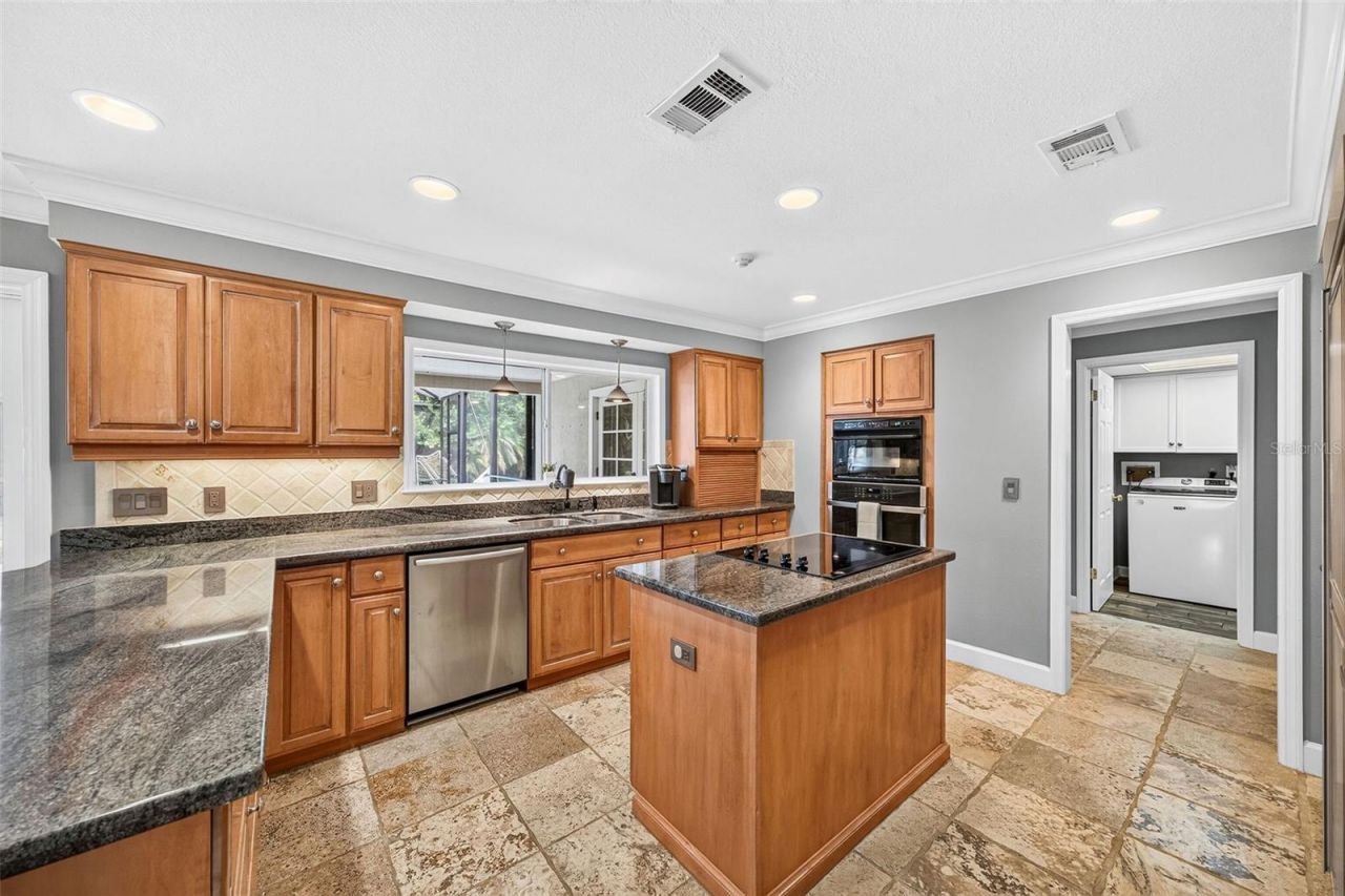 2260 W Classic Court, Longwood, FL 32779 Photo