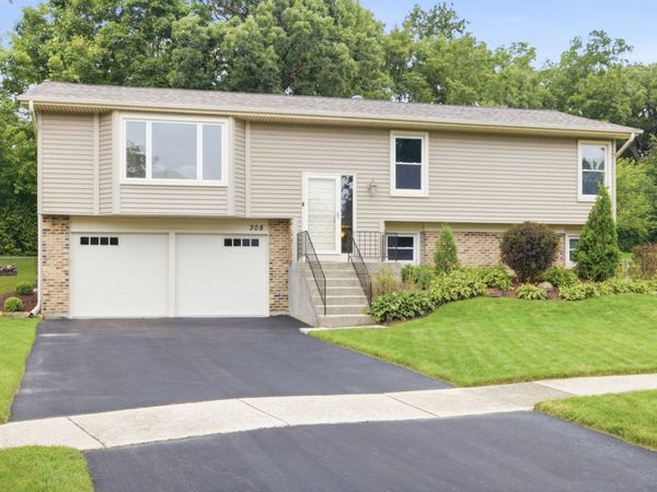 308 Nelson Court , Bolingbrook, IL 60440