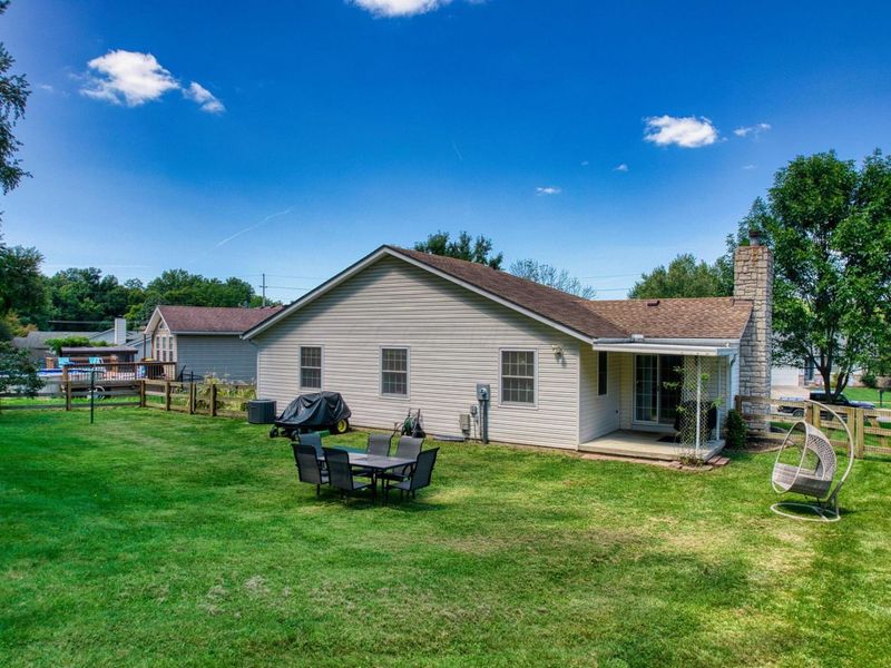 1133 Coventry Circle, Lancaster, OH 43130 Photo 3