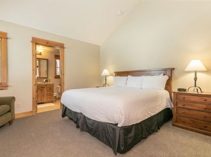 12238 Lookout Loop , Unit #F22-24, Truckee, CA 96161 Photo