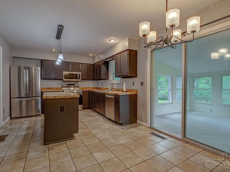 2341 Queen Mary Lane, Hanover Township, OH 45013 Photo 7
